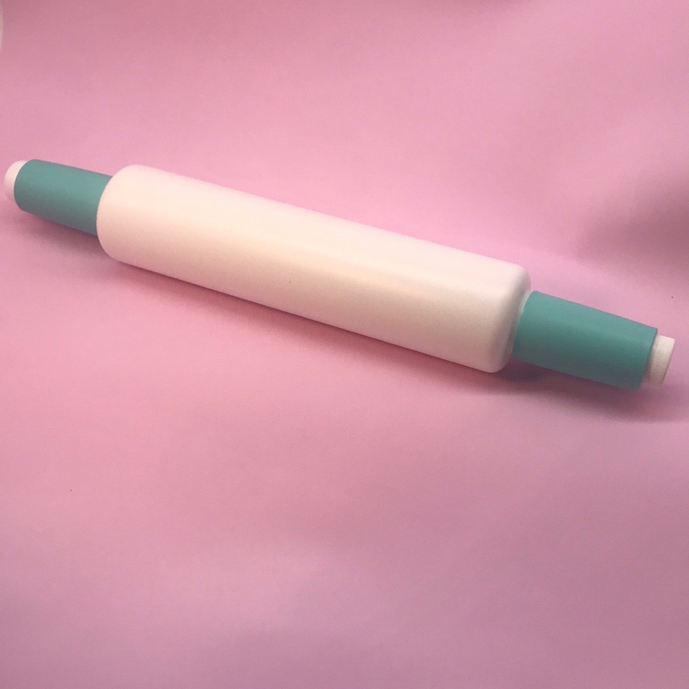 Tupperware kitchen Roller - Picture 7 of 10